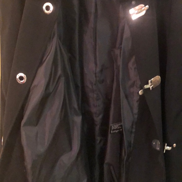 Coat - Picture 5 of 5